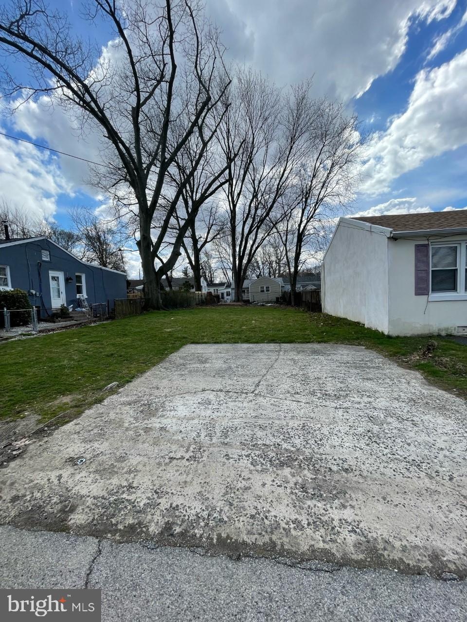 405 Nashville Ct, Wallingford, PA 19086 - photo 1