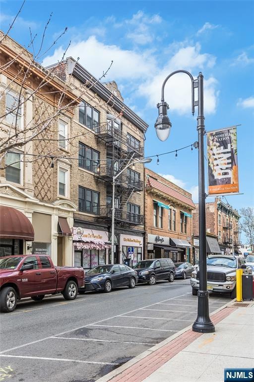73-75 Washington St unit 2, Bloomfield, NJ 07003 - photo 1