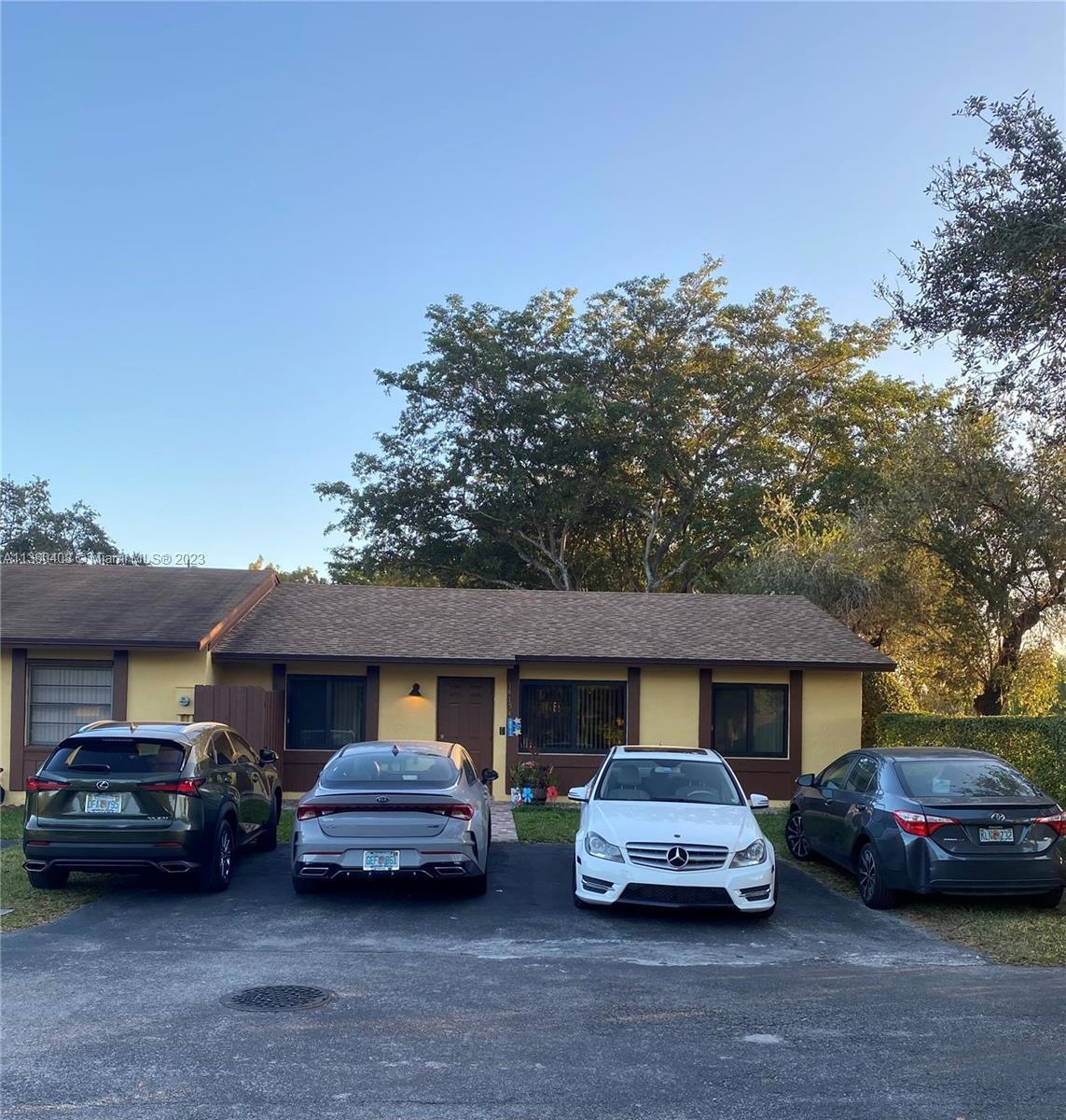 14754 SW 66th Terrace, Miami, FL 33193 - photo 1