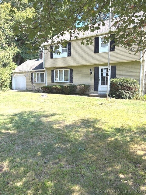 1 Beechwood Ln, Old Lyme, CT 06371 - photo 1