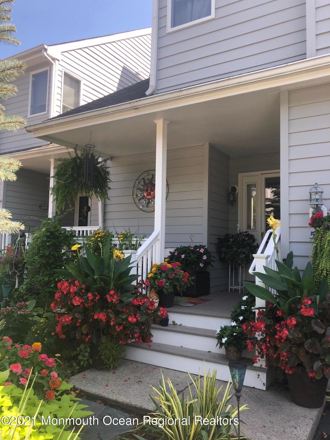 Sold $305,000 • Co-Listing Agent