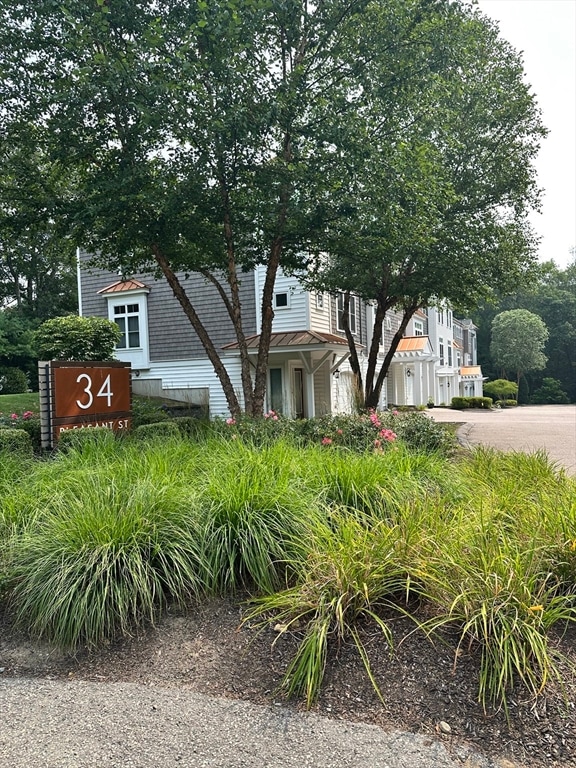 Sold $665,000 • Co-Listing Agent