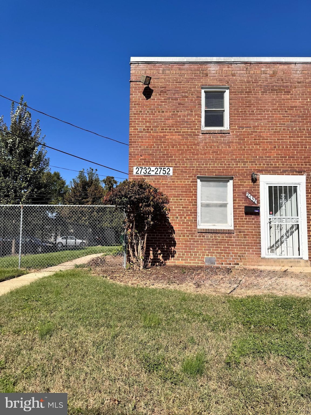 2732 Keating St unit 50, Temple Hills, MD 20748 - photo 1