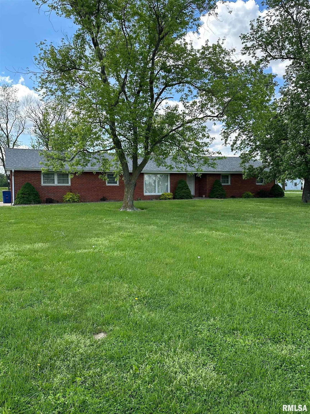 Under Contract $250,000
