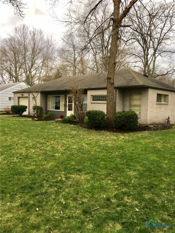2133 Copley - Front View