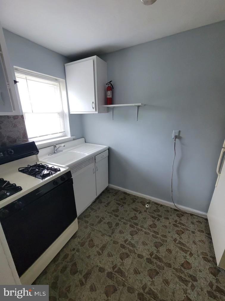 716 E Chester Pike unit D, Ridley Park, PA 19078 - photo 1