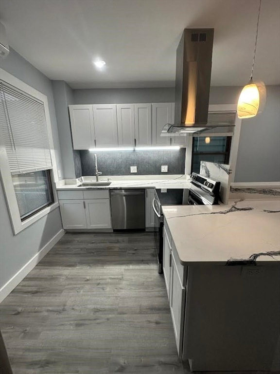 134 Gore St unit 1, Cambridge, MA 02141 - photo 1