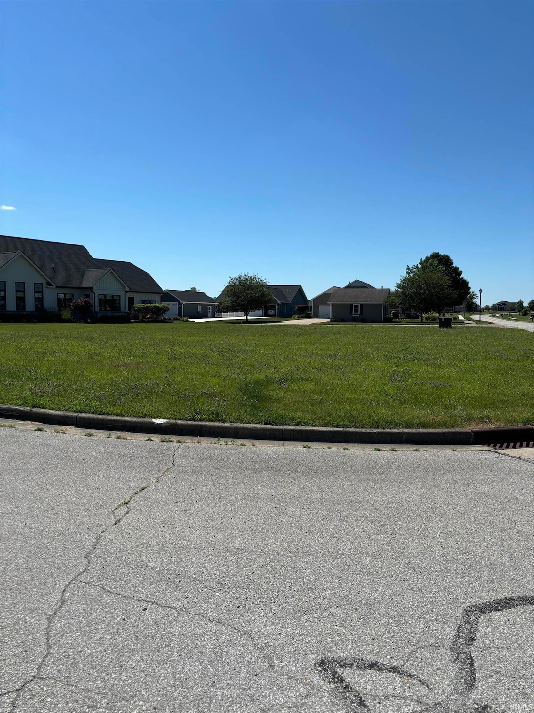 0 Lot 6 unit 202423648, Tipton, IN 46072 - photo 1