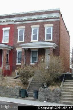 712 Columbia Rd NW, Washington, DC 20001 - photo 1