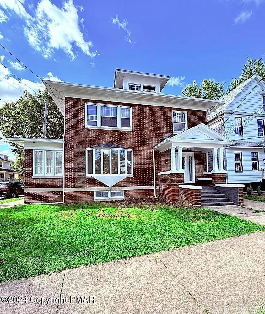 276 Academy St, Wilkes Barre, PA 18702 - photo 1