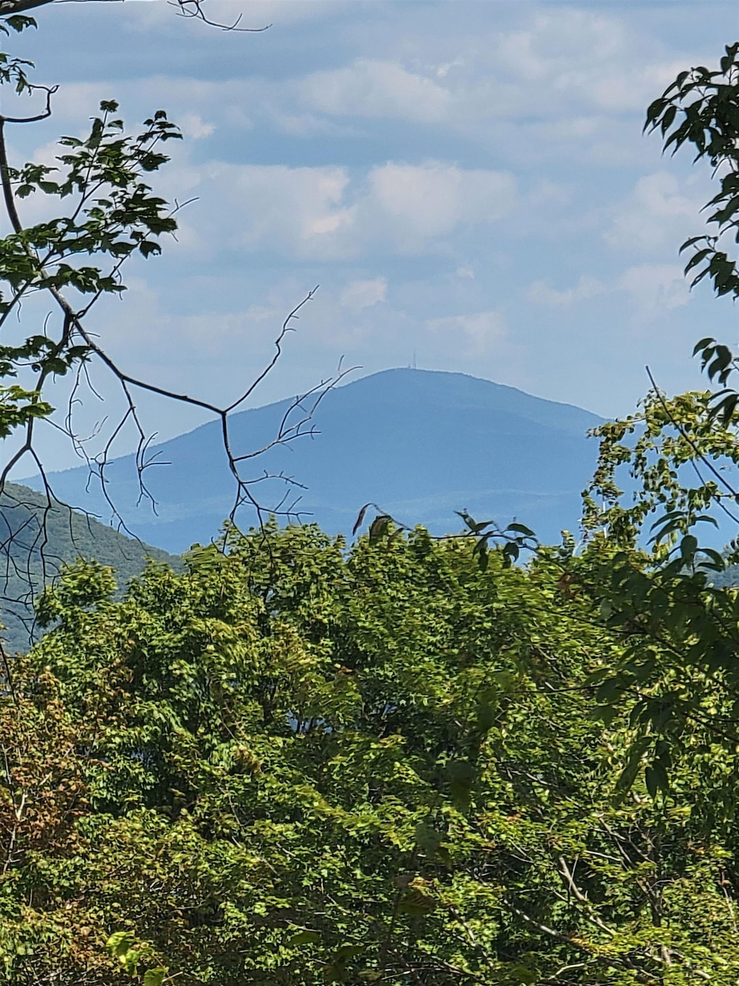 000 Severance Rd, Hillsboro, NH 03244 - photo 1