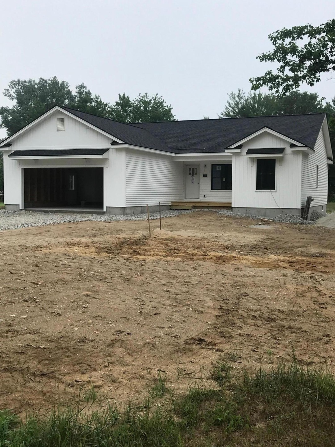 front Lot 14 Coiln's Meadow