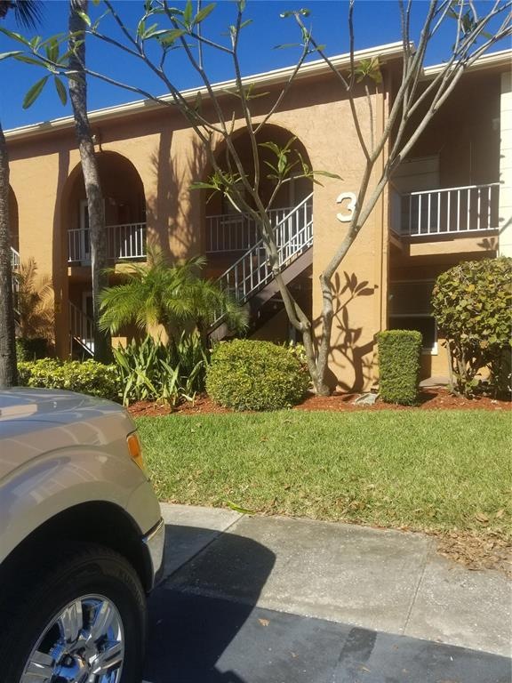 New Atlantis Club unit 307, Largo, FL 33774 - photo 1