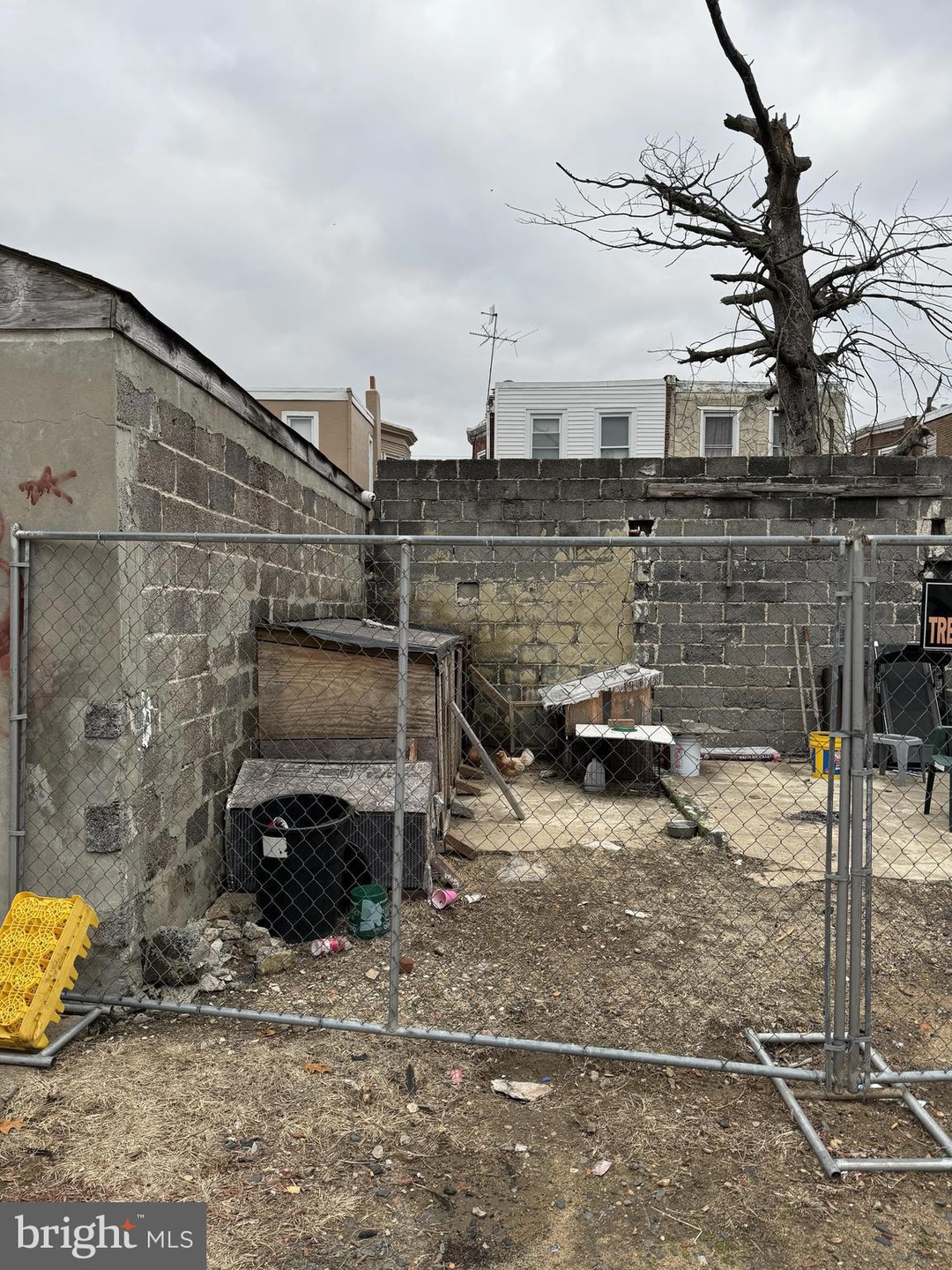 3 Henrietta Terrace, Camden, NJ 08105 - photo 1