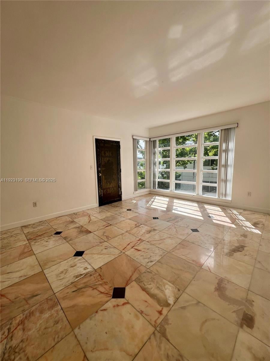 9350 E Bay Harbor Dr unit 6, Bay Harbor Islands, FL 33154 - photo 1