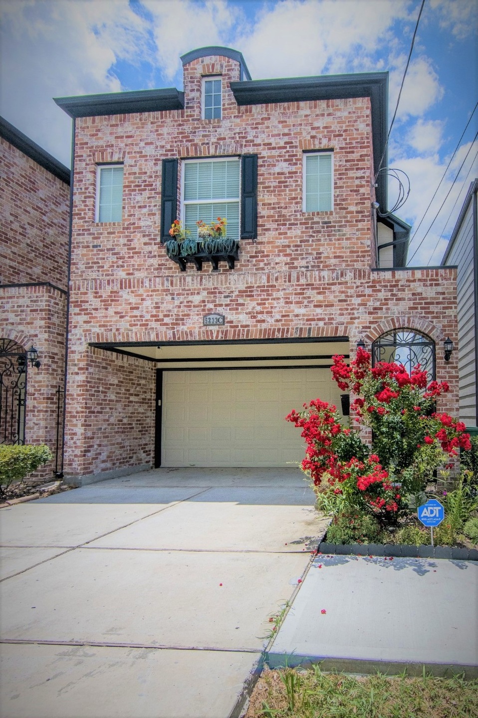 Welcome to 5233 Cornish St Unit C.  Located in the