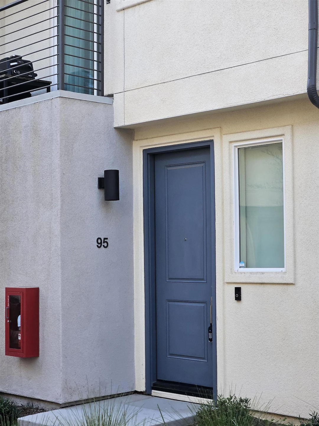 5481 Seacliff Place unit 95, San Diego, CA 92154 - photo 1