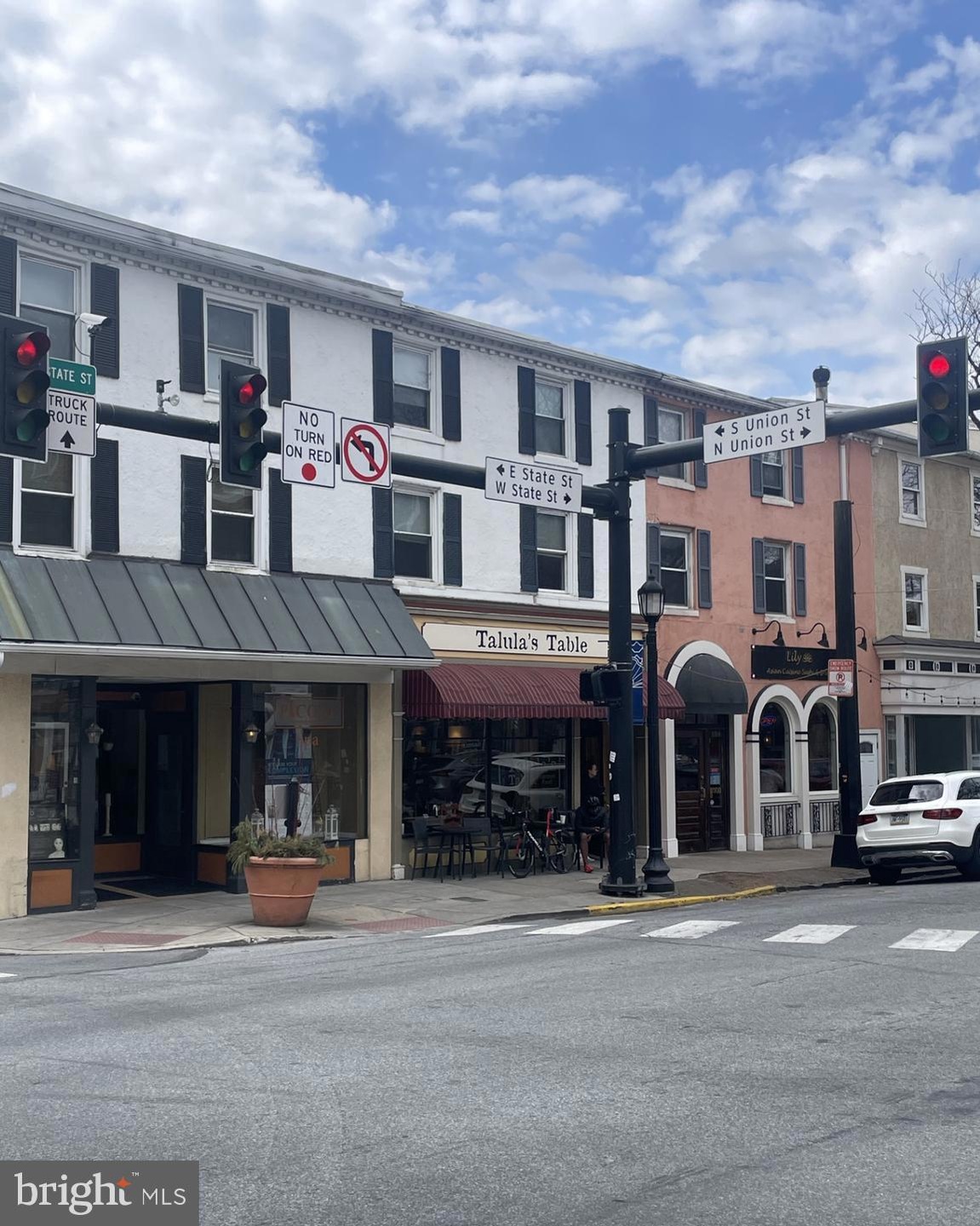 100 W State St unit 1, Kennett Square, PA 19348 - photo 1