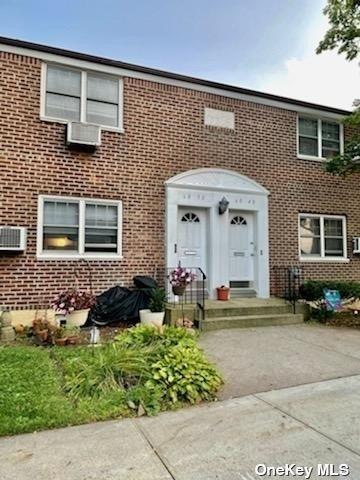 6050 Little Neck Pkwy unit upper, Little Neck, NY 11362 - photo 1