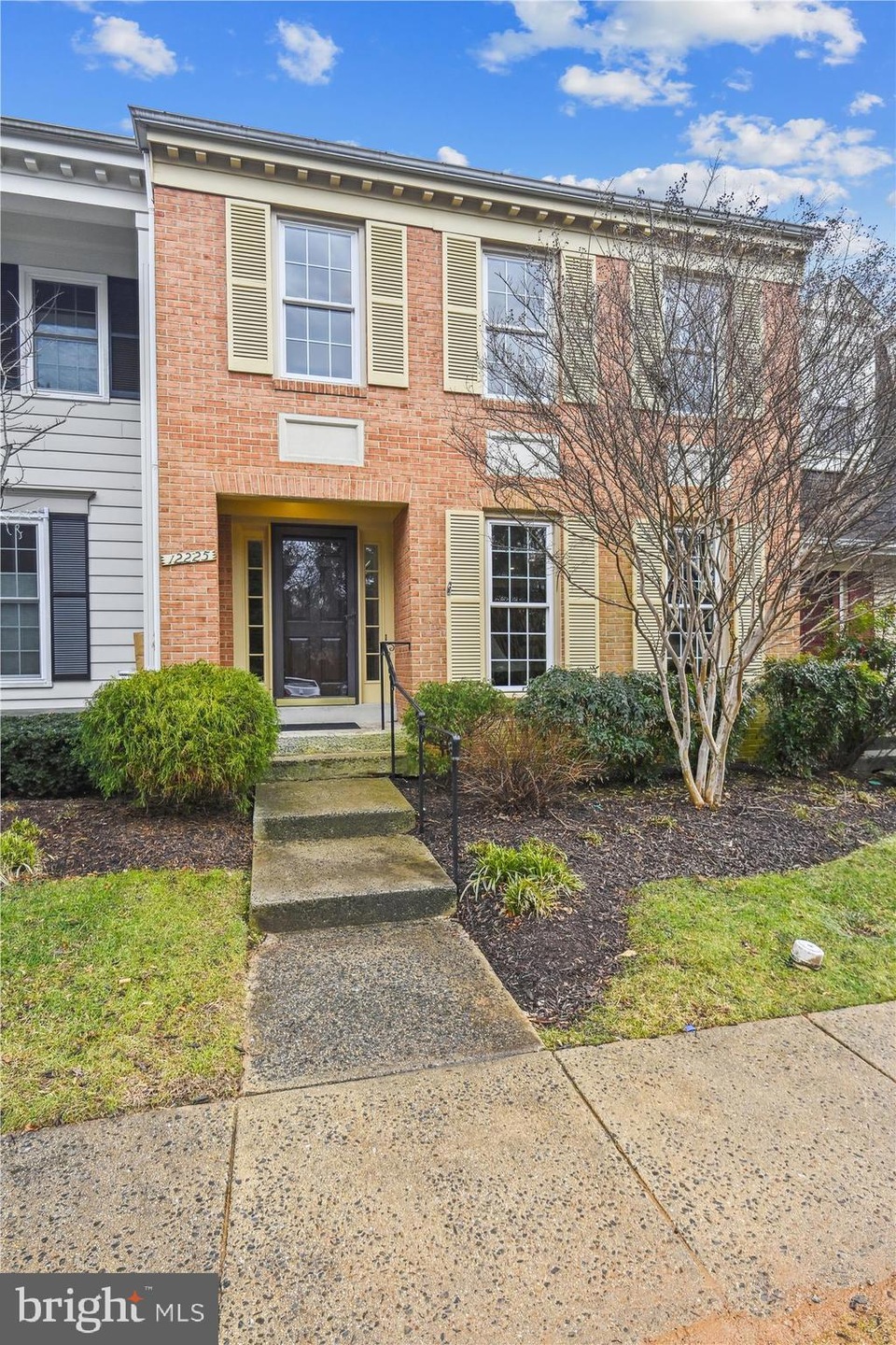 12225 Tildenwood Dr, Rockville, MD 20852 - photo 1
