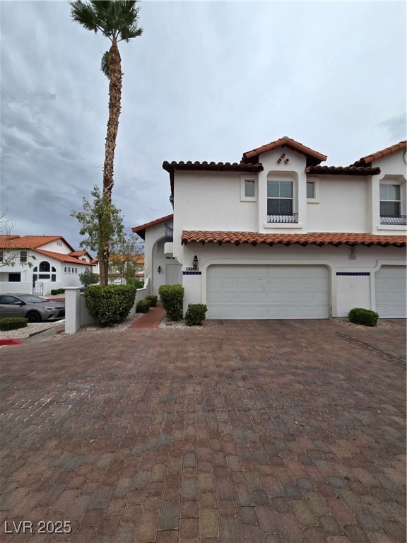 8735 Villa Ariel Ln, Las Vegas, NV 89147 - photo 1