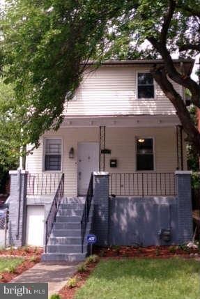 4254 Benning Rd NE, Washington, DC 20019 - photo 1
