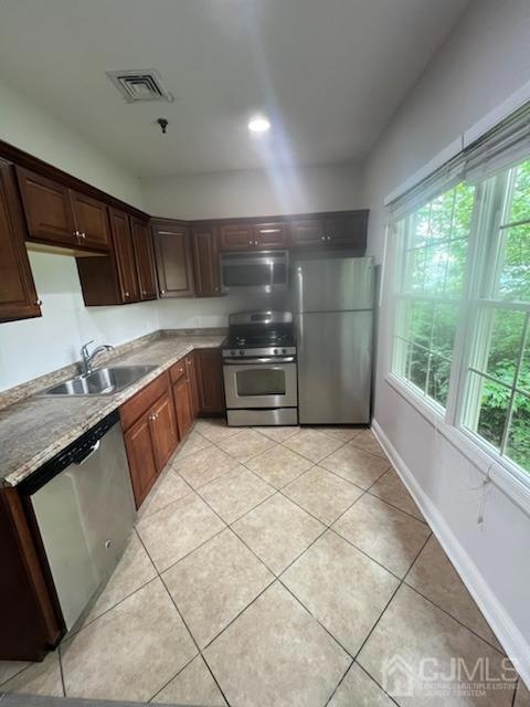 495 Avenel St unit 507, Avenel, NJ 07001 - photo 1