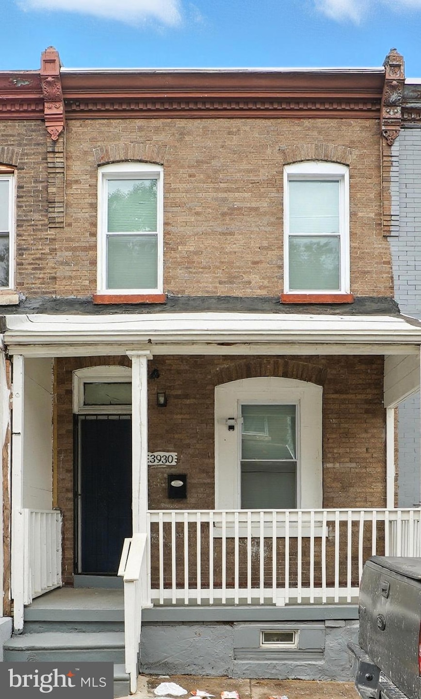 For Rent $1,100/month