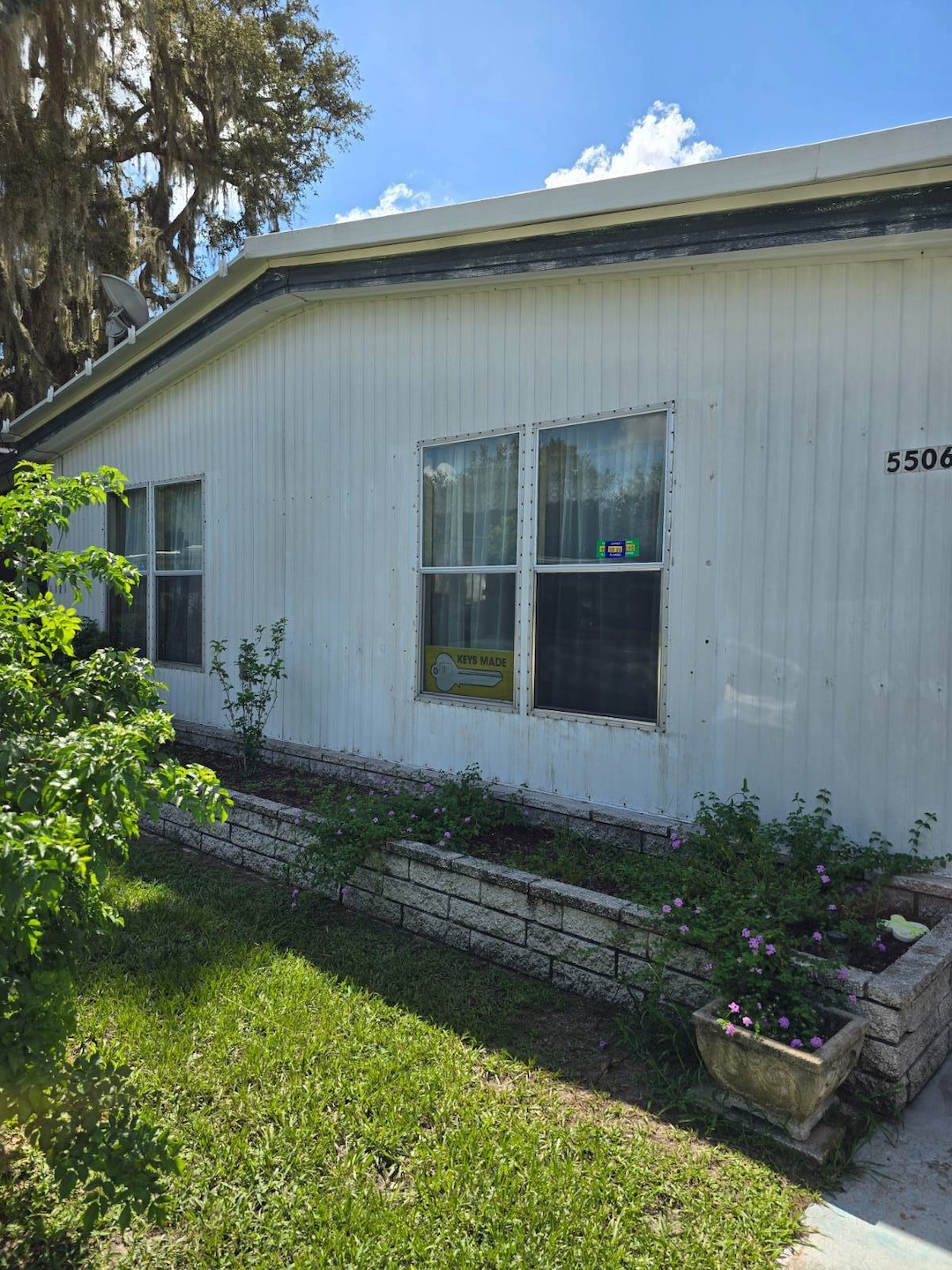 5506 Eugene Dr, Zephyrhills, FL 33542 - photo 1