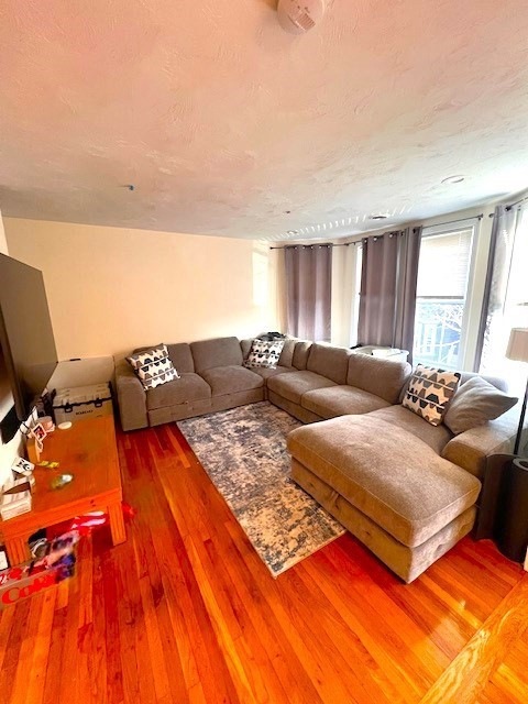 40 Marine Rd unit 2, Boston, MA 02127 - photo 1