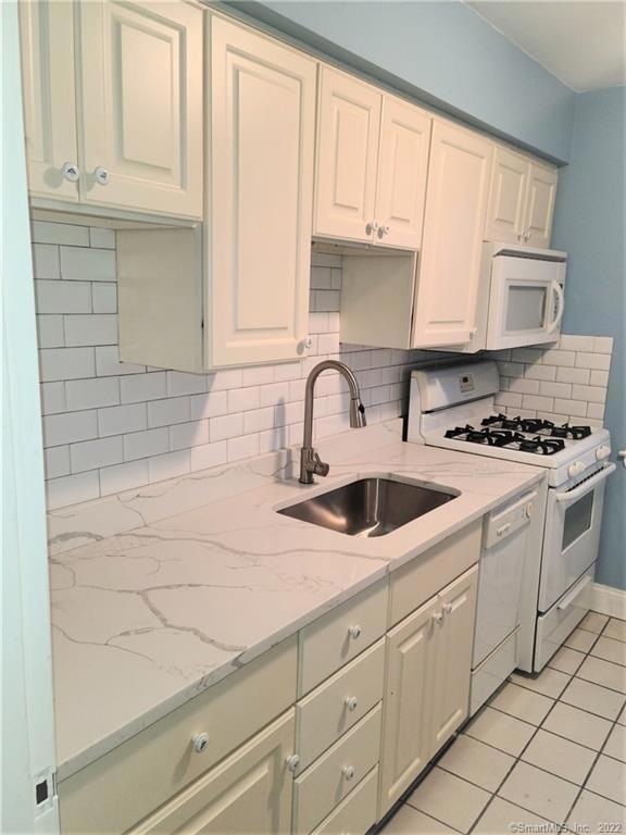 41 Hope St unit 14C, Stamford, CT 06906 - photo 1