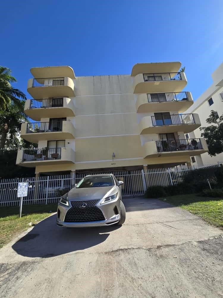 1673 Bay Rd unit 301, Miami Beach, FL 33139 - photo 1