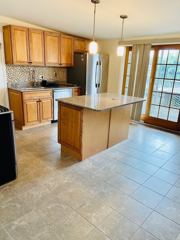 1 Russell St, Hadley, MA 01035 - photo 1