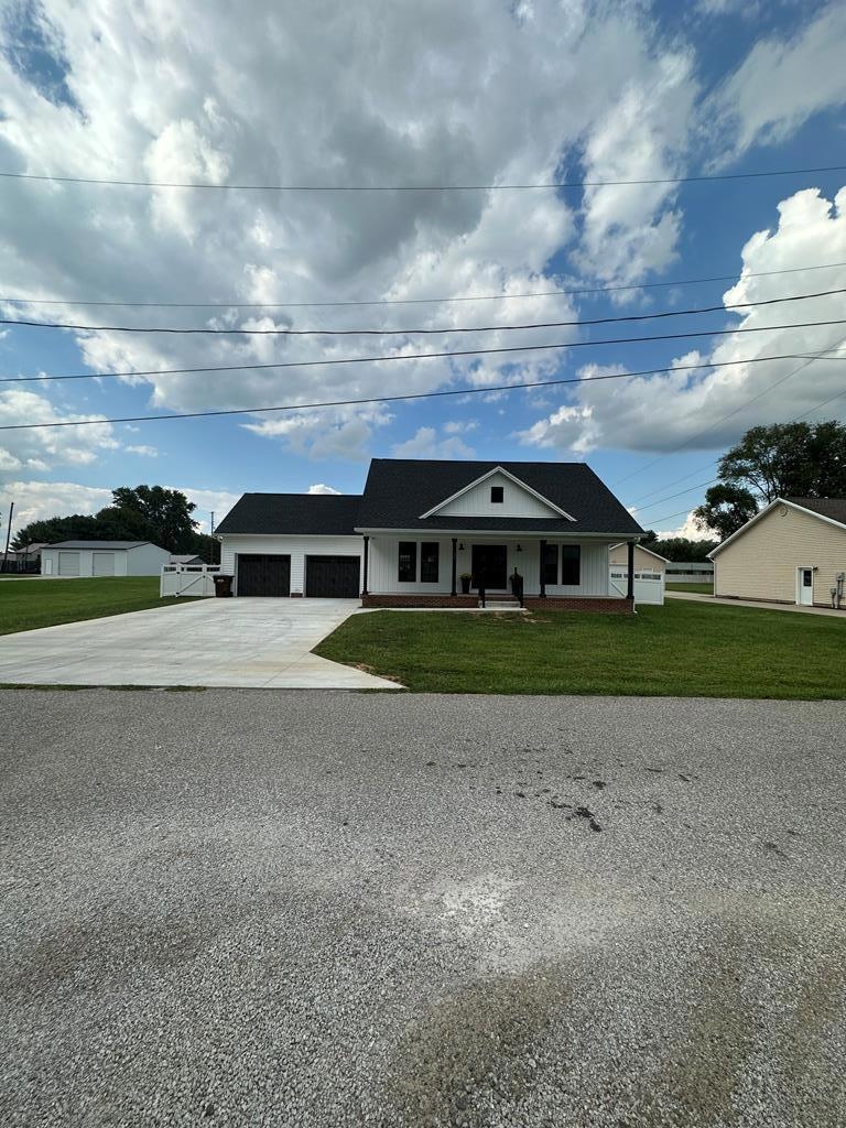 13 4th St, South Shore, KY 41175 MLS 150298