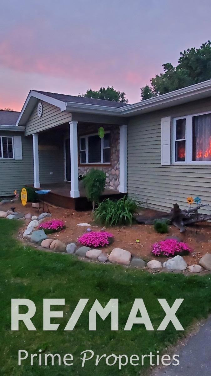 14066 Webster Rd, Birch Run, MI 48415 - photo 1