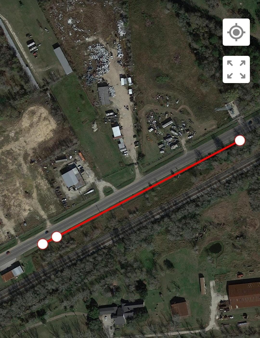 Length of both tracts represented by the white dot