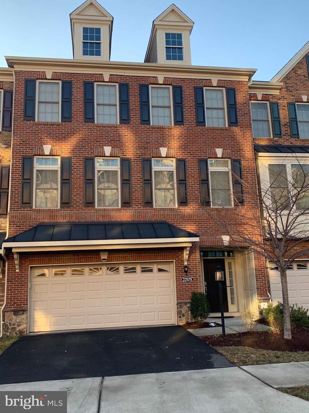 22579 Windsor Locks Square, Ashburn, VA 20148 - photo 1