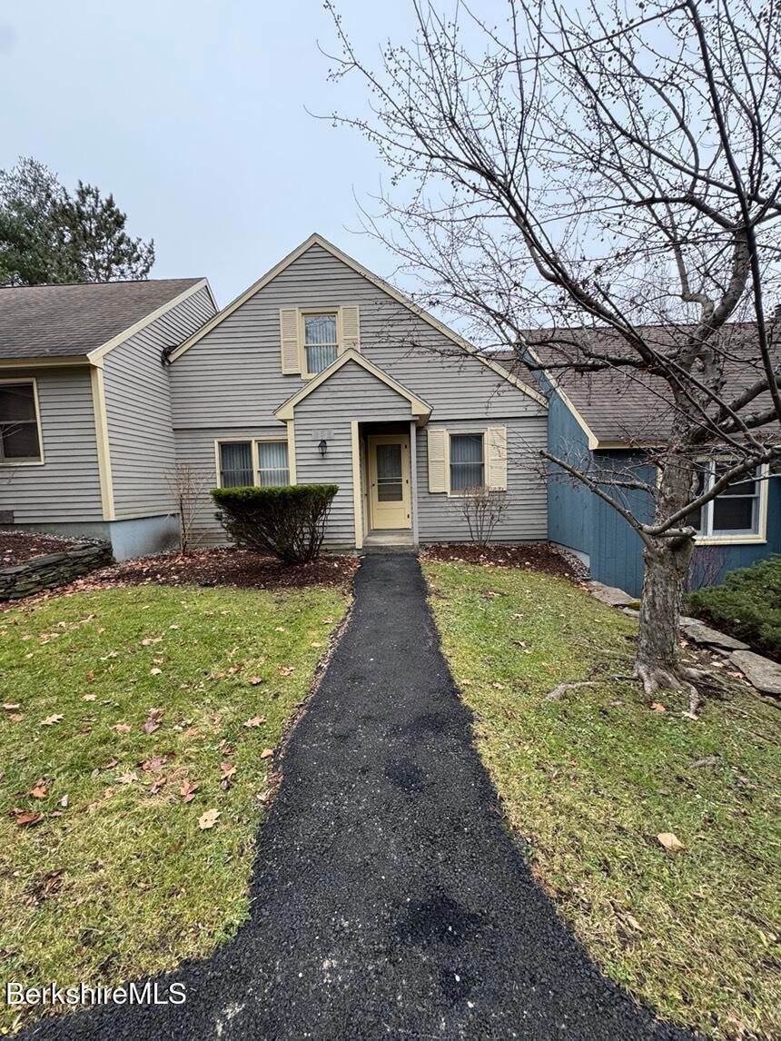 37 Corey Rd unit 14, Hancock, MA 01237 - photo 1