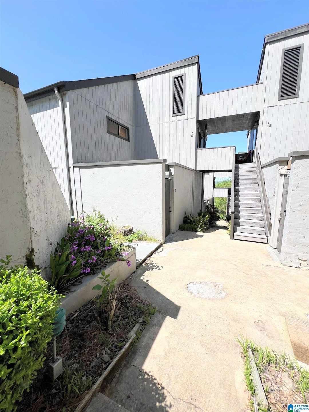 For Rent $1,650/month