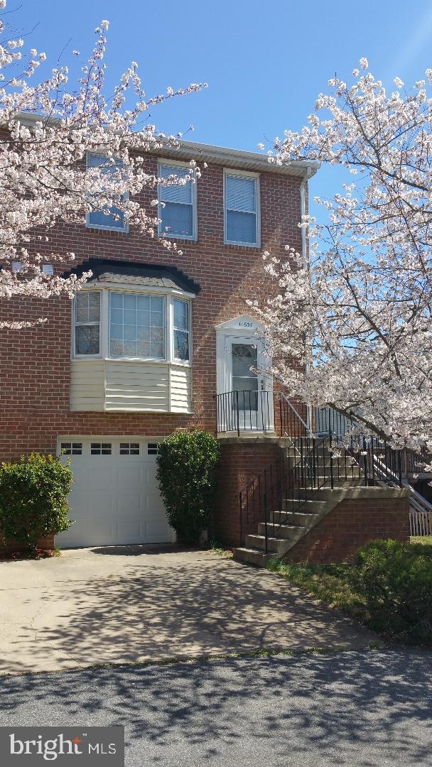 11637 Cosca Park Dr, Clinton, MD 20735 - photo 1