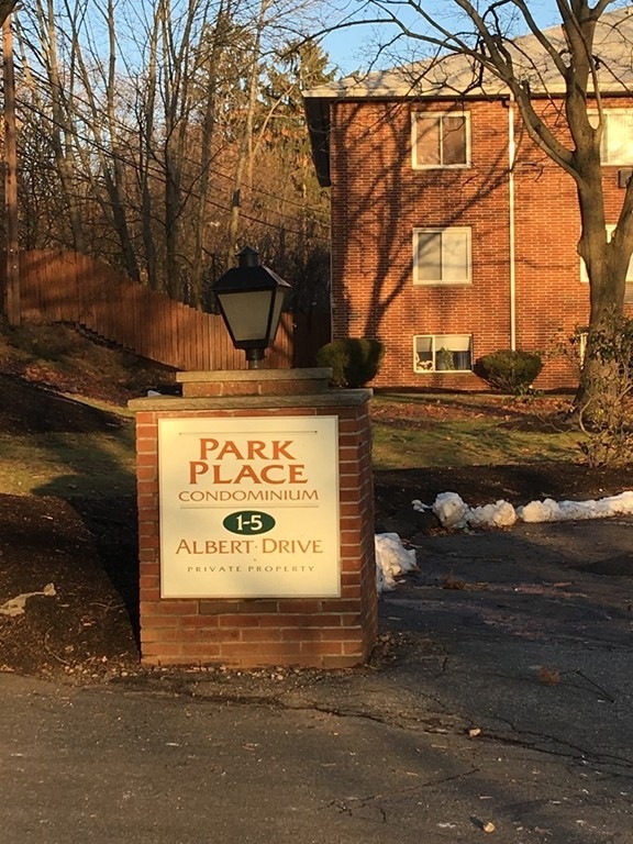 4 Albert Dr unit 12, Woburn, MA 01801 - photo 1