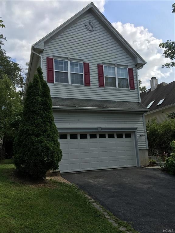 107 Benefield Blvd, Peekskill, NY 10566 - photo 1