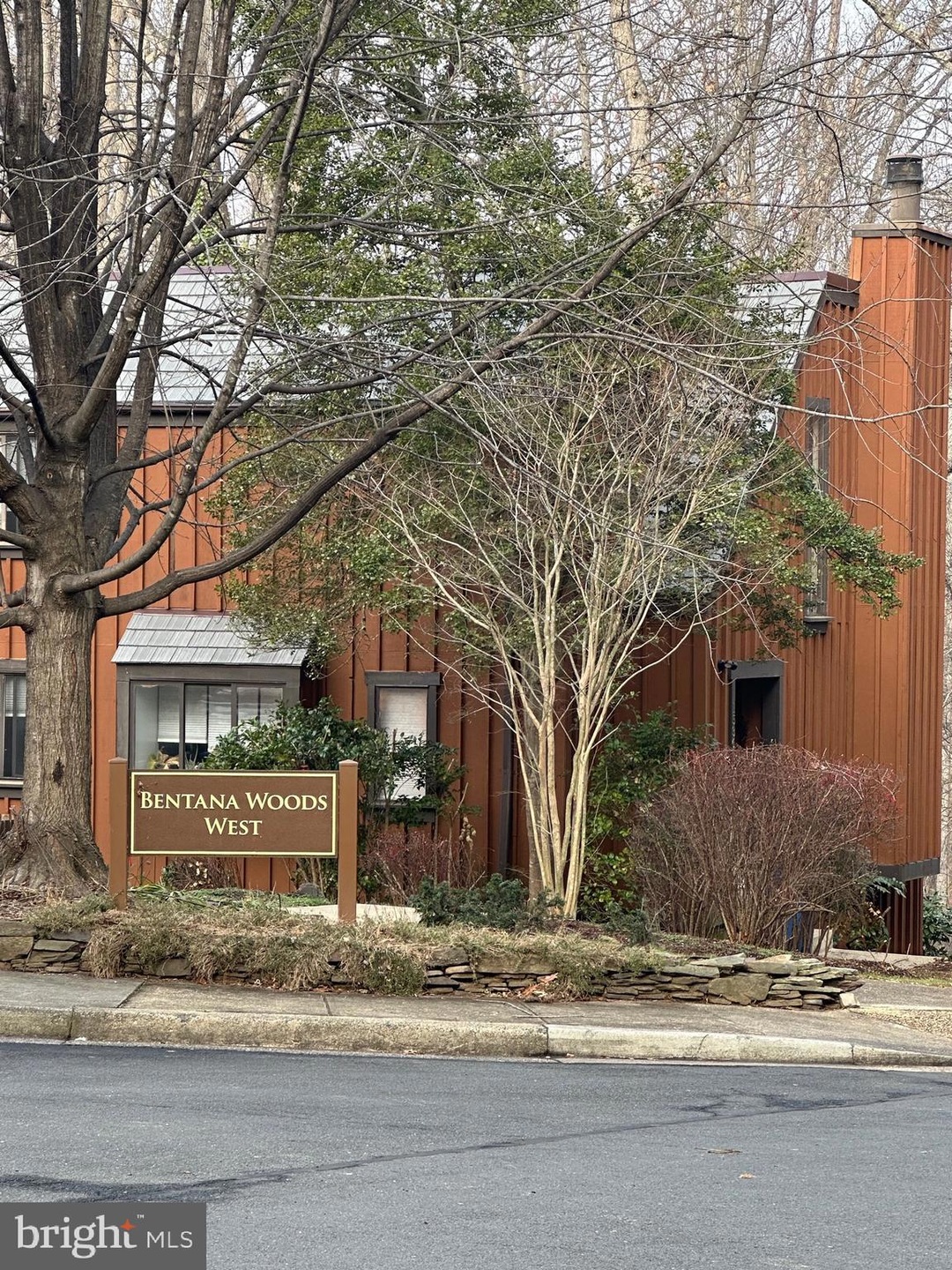 1536 Park Glen Ct, Reston, VA 20190 - photo 1