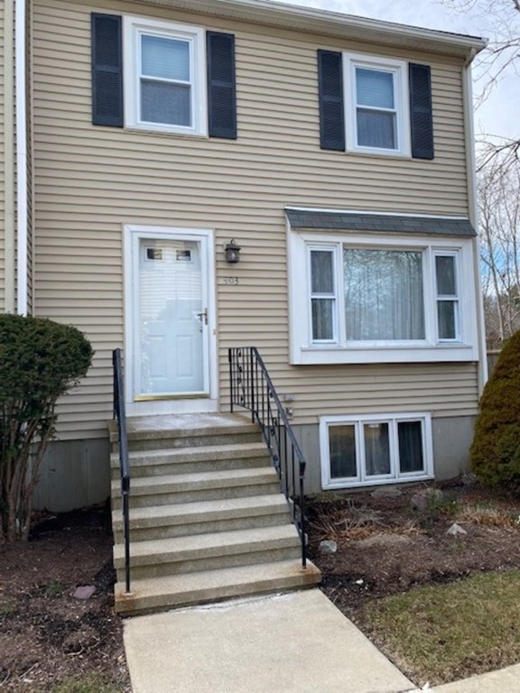 903 Irving Rd, Randolph, MA 02368 - photo 1