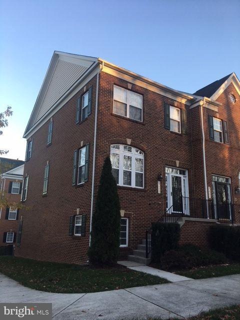 7923 Homefield Dr, Hyattsville, MD 20785 - photo 1