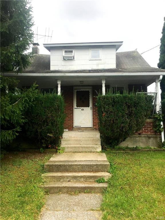 302 Delong Ave, Emmaus, PA 18049 - photo 1