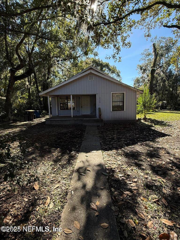 3906 Beverly Ave, Jacksonville, FL 32208 - photo 1