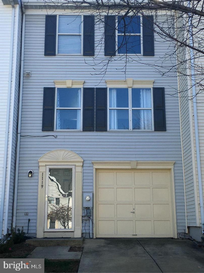 1119 Kelfield Dr, Halethorpe, MD 21227 - photo 1