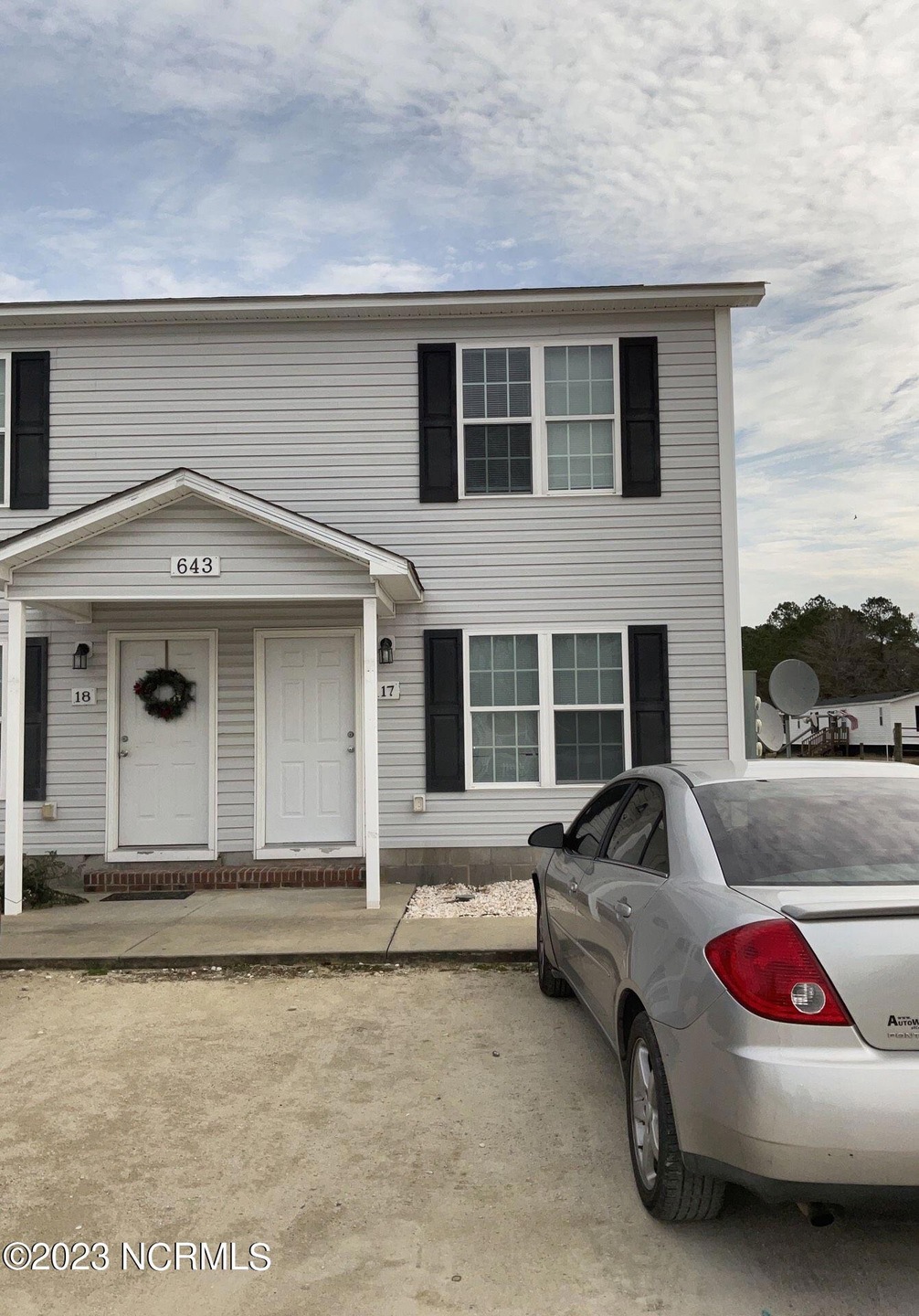 FE5BB3FA-6824-46EE-9943-3CA9CC567510