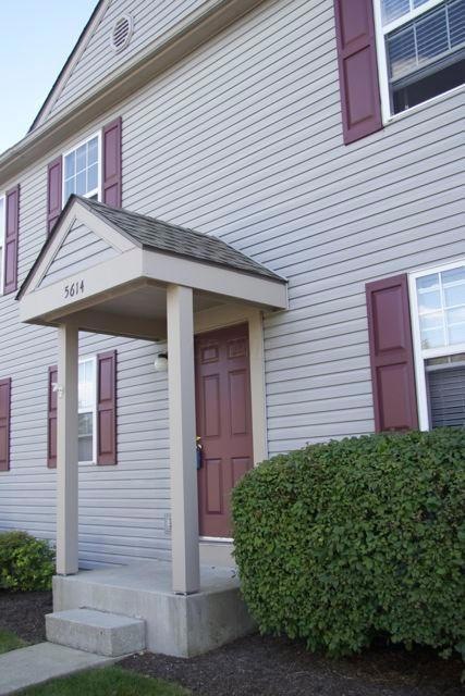 01 BARN FRONT